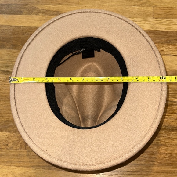 *last chance* Amazon | brown fashion hat with small black belt - Picture 8 of 14